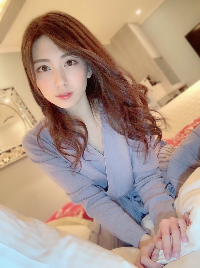 Aika Yamagishi thời người mẫu