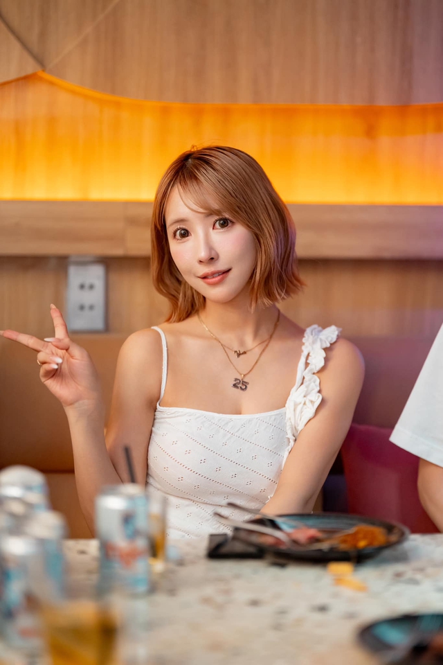 Yua Mikami tại Nhật Bản