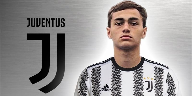 Tìm hiểu sự trưởng thành của Alfonso Montero Benia