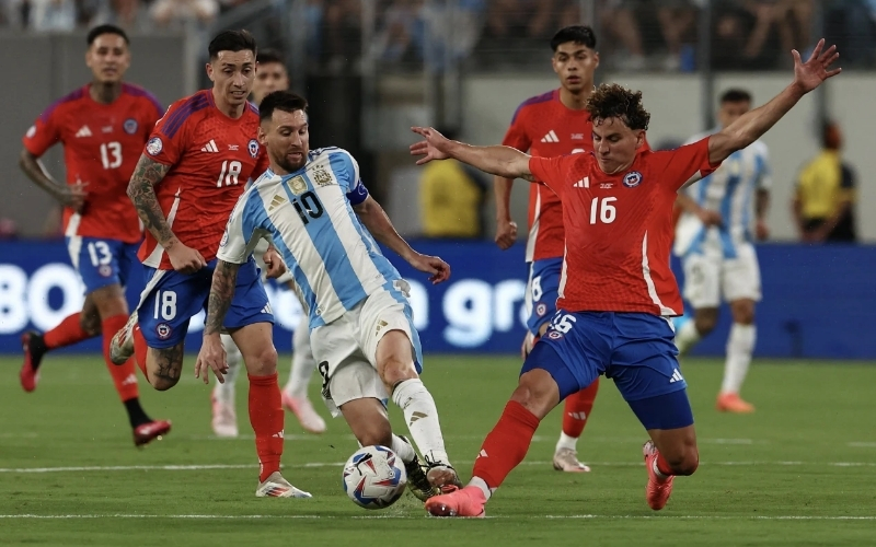 Lịch sử hình thành giải bóng đá lâu đời nhất thế giới