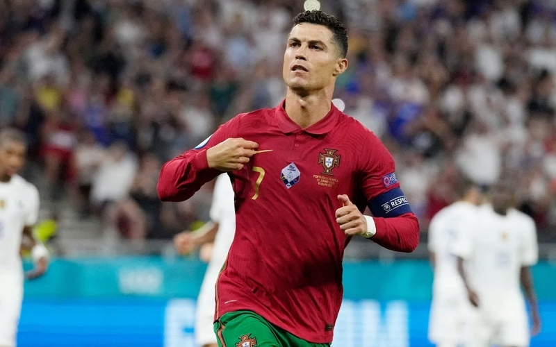 Những chương sử huyền thoại trên thảm cỏ xanh