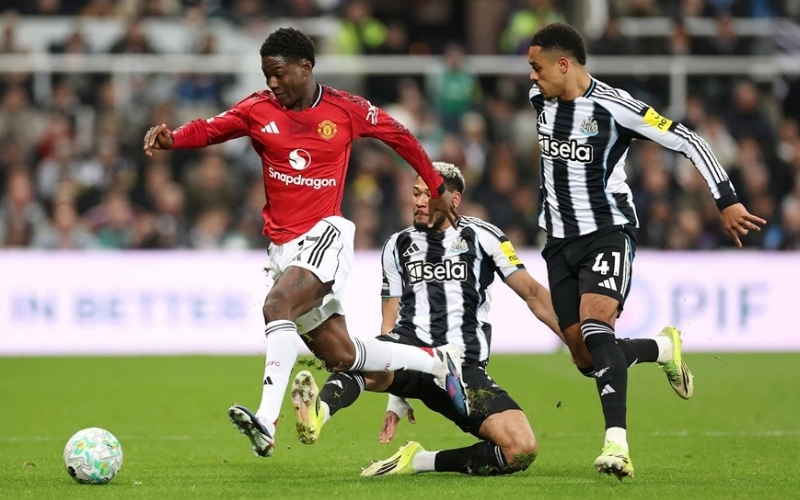 Ưu tiên của HLV đối với cầu thủ đa năng có thể chơi nhiều vị trí.