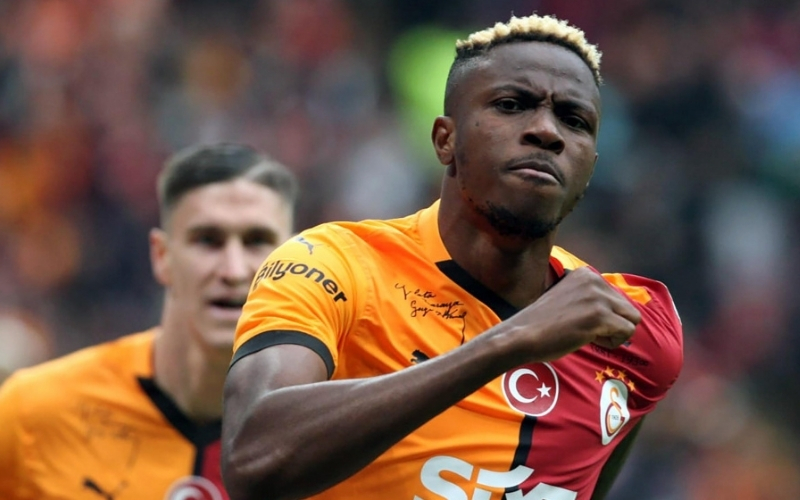 Kỹ năng săn bàn thượng thặng của sát thủ đeo mặt nạ